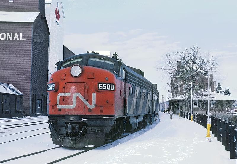 Jalur kereta The Canadian bisa ditempuh selama 3 hari. (Flickr/

Marty Bernard)
