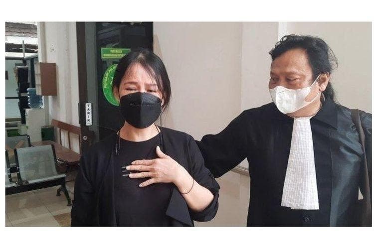 Seorang istri dituntut 1 tahun penjara karena marahi suami yang mabuk. (dok. Tribun Bekasi via Kompas)