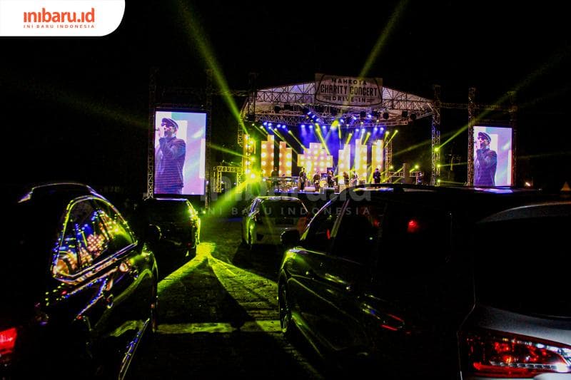 Konser drive-in pertama di Indonesia bahkan Asia Tenggara. (Inibaru.id/ Audrian F)<br>