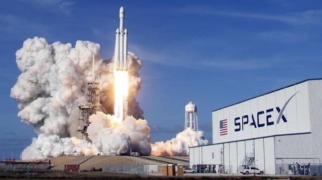Peluncuran Satelit SpaceX. (Reutuers.com/Thom Baur)
