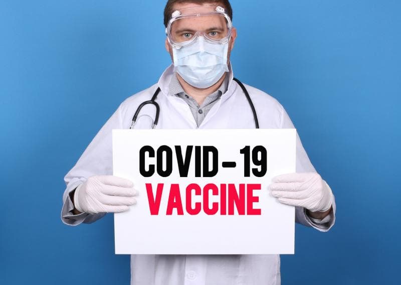 Vaksin Covid-19. (Flickr/Jernej Furman)<br>