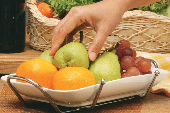Sediakan mangkuk buah di rumah kalau kamu pengin hoki. (Intisari)